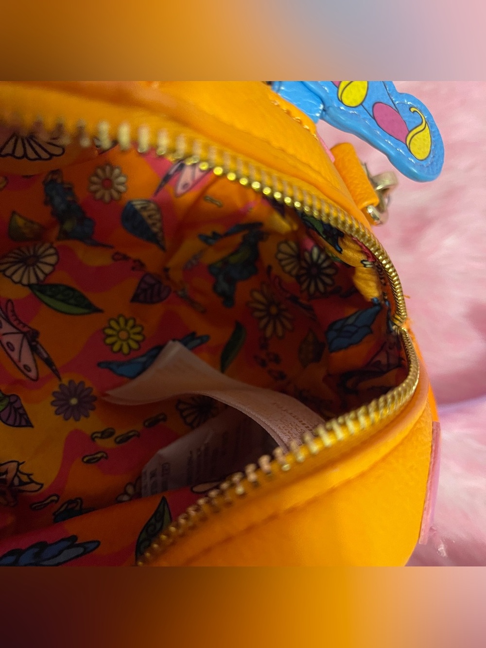 Rare Loungefly Alice In Wonderland Stitch Shoppe Caterpillar Mushroom Bag Purse - Picture 10 of 10